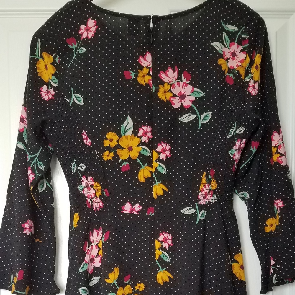 Dress - Picture 4 of 5